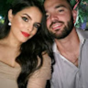 Meet your Posher, Adelaida